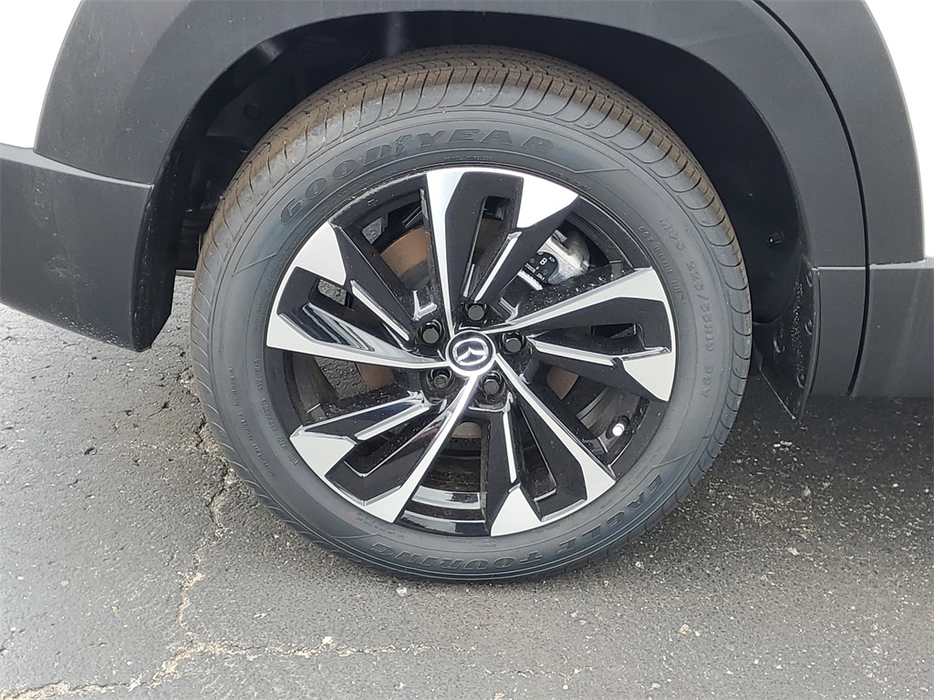 2025 Mazda CX-50 Premium Plus photo 5
