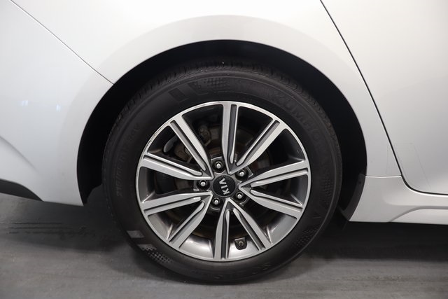 2019 Kia Optima LX photo 25