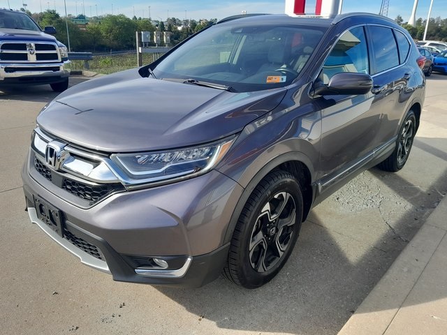 2019 Honda CR-V Touring photo 3