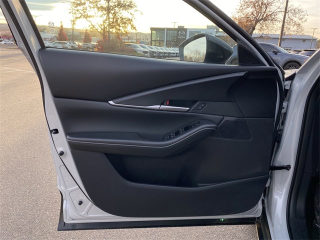 2026 Mazda CX-30 2.5 S photo 3