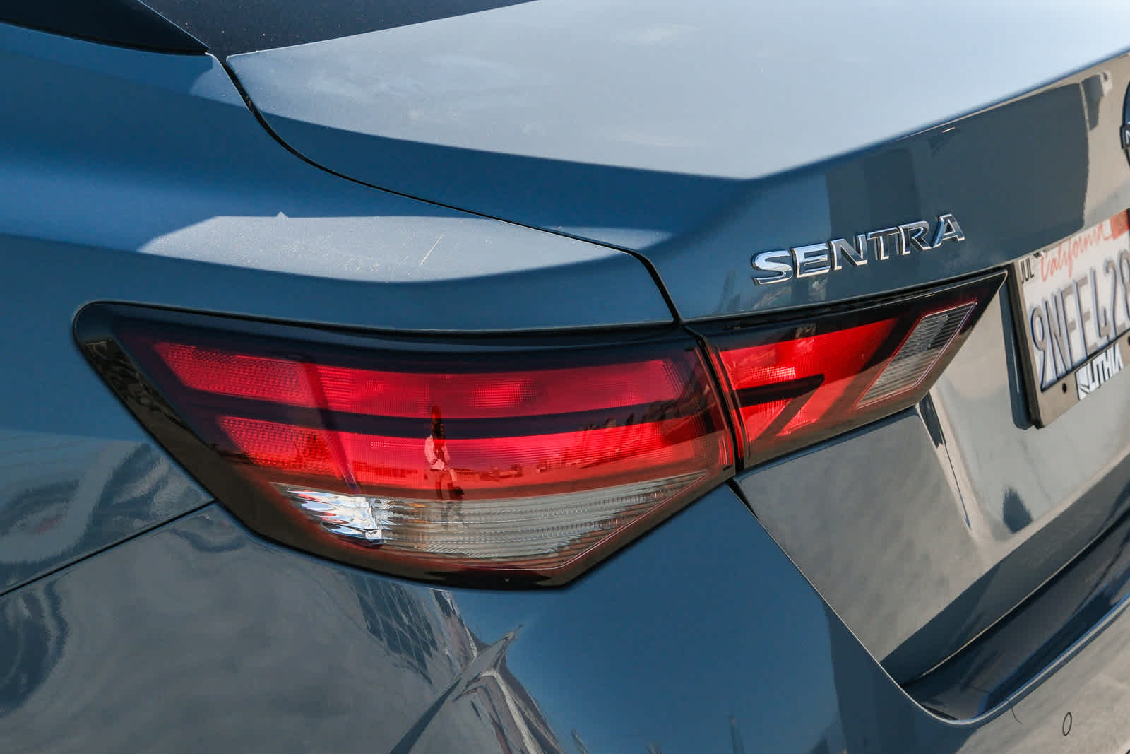 2024 Nissan Sentra SV photo 5