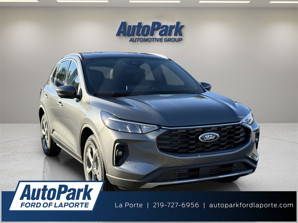 2026 Ford Escape ST-Line Select's photo