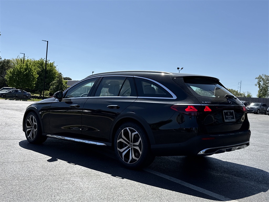 2025 Mercedes Benz E 450 4MATIC All-Terrain photo 3