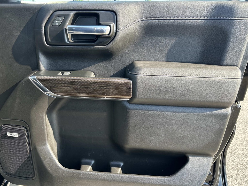 2022 Chevrolet Silverado 1500 RST photo 22