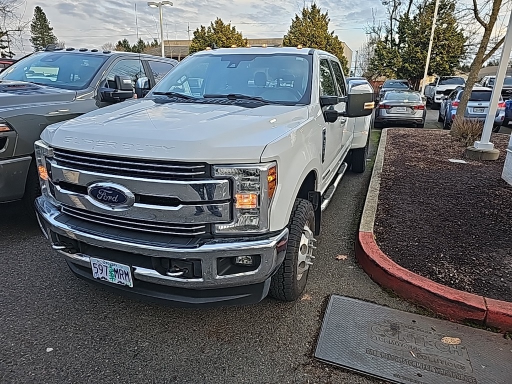 2019 Ford F-350 Base's photo