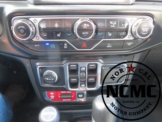 2023 Jeep Wrangler Rubicon 4xe photo 32