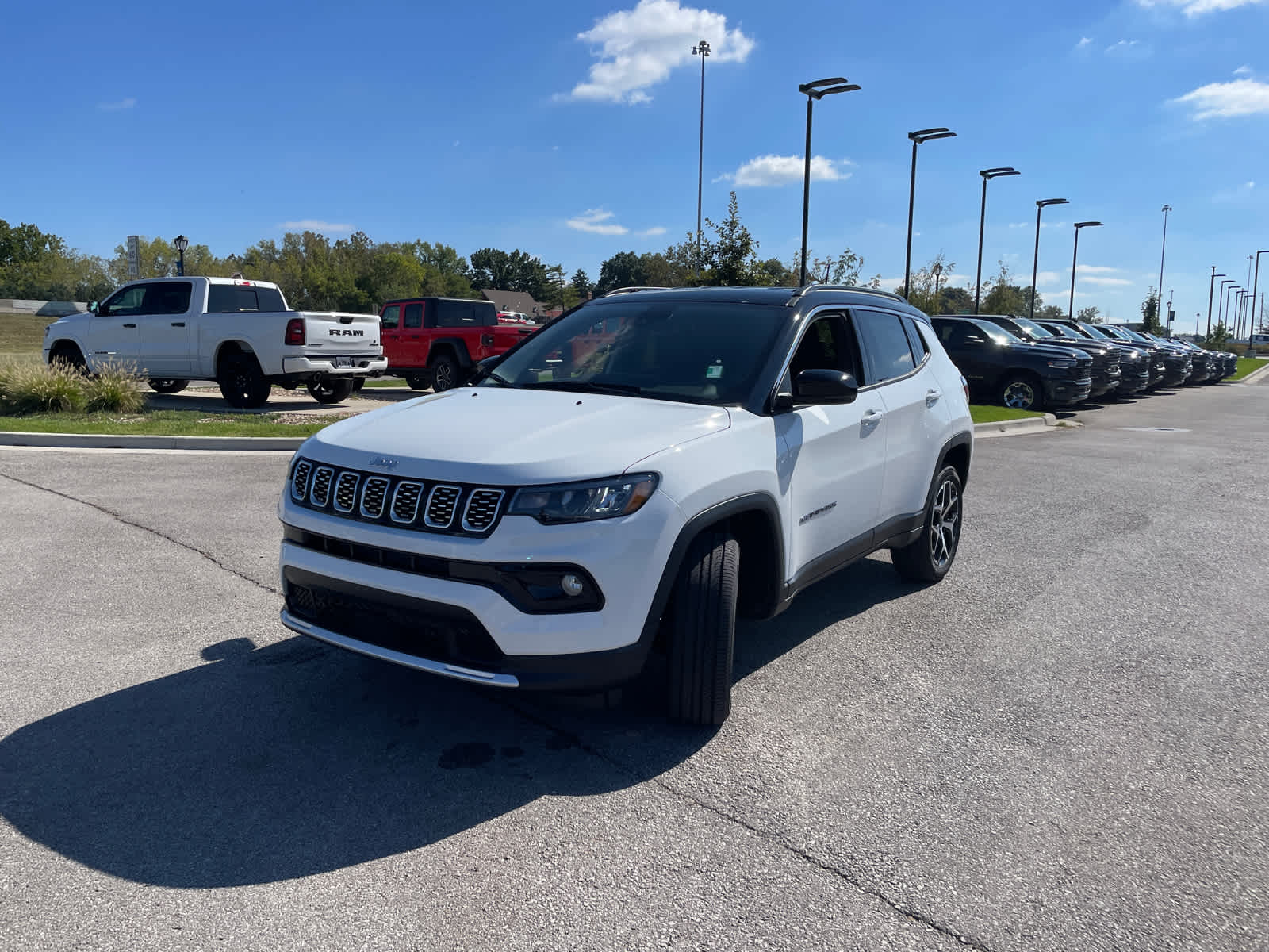2026 Jeep Compass Limited photo 4
