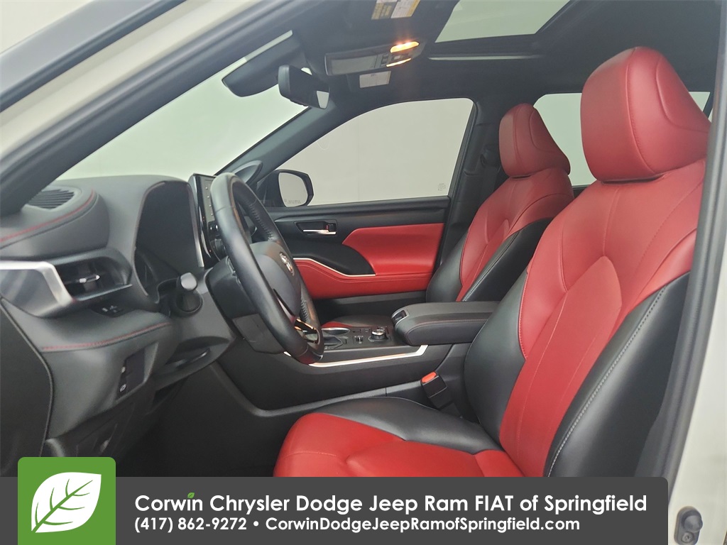 2021 Toyota Highlander XSE photo 18