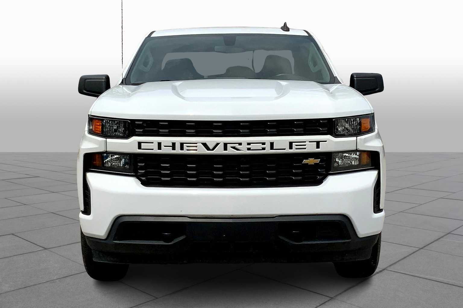 2021 Chevrolet Silverado 1500 Custom photo 3