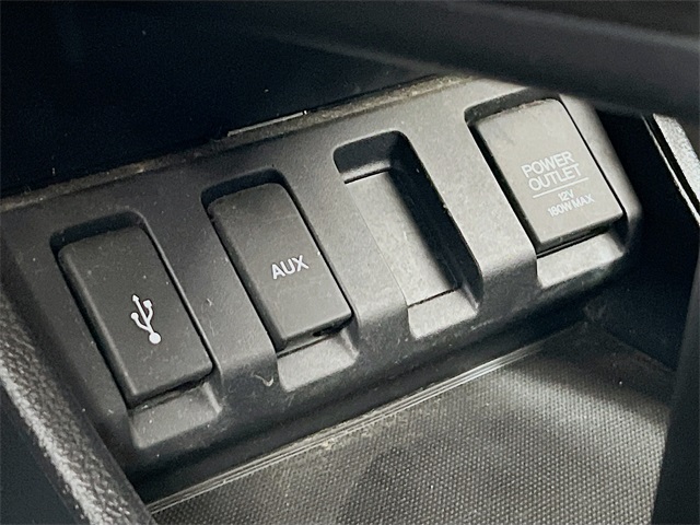 2017 Honda HR-V LX photo 18