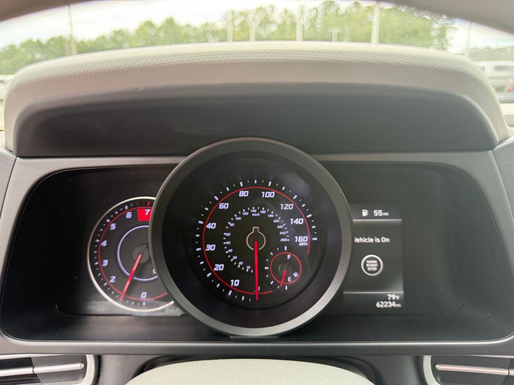 2022 Hyundai Elantra SEL photo 14
