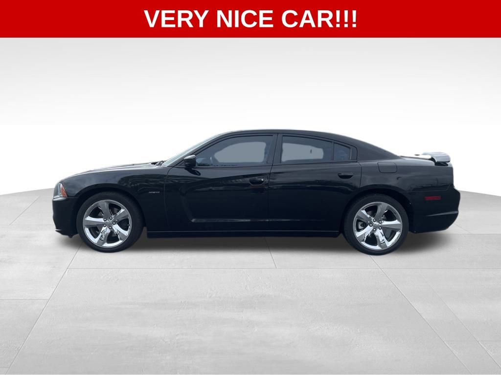 2011 Dodge Charger R/T photo 2