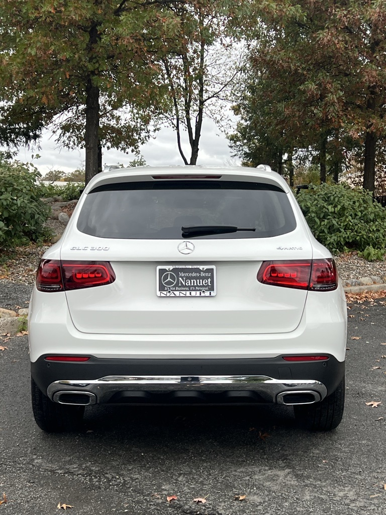 2022 Mercedes Benz GLC 300 4MATIC photo 3