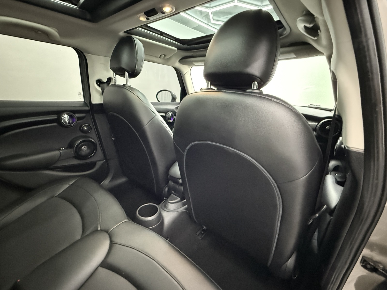 2017 Mini Cooper Hardtop photo 30