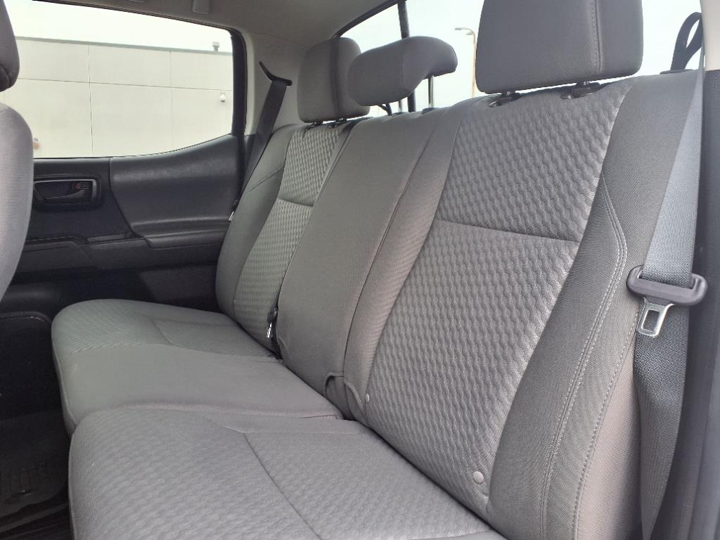 2023 Toyota Tacoma SR 4x4 photo 5