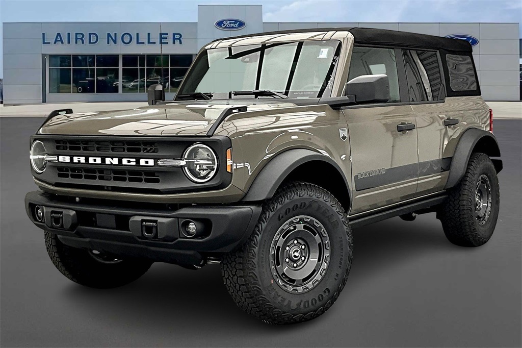 2025 Ford Bronco 4-Door Big Bend's photo