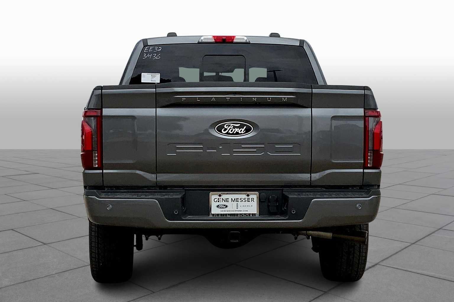 2025 Ford F-150 Platinum photo 3