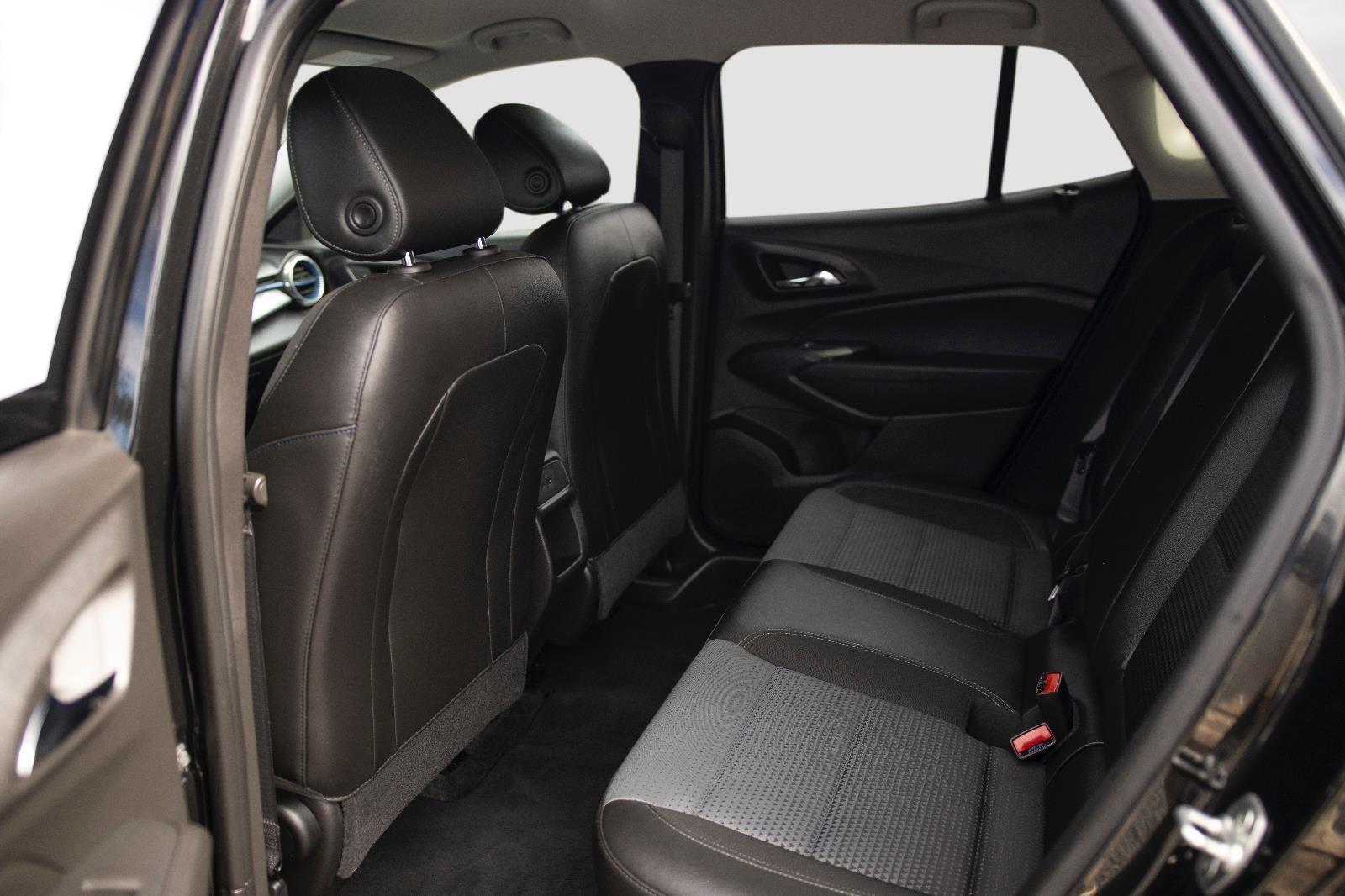 2024 Chevrolet Trax LT photo 11