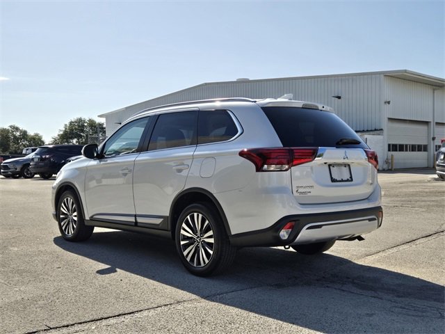 2020 Mitsubishi Outlander SEL photo 4