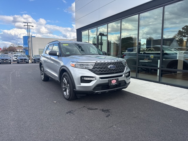 2021 Ford Explorer XLT's photo