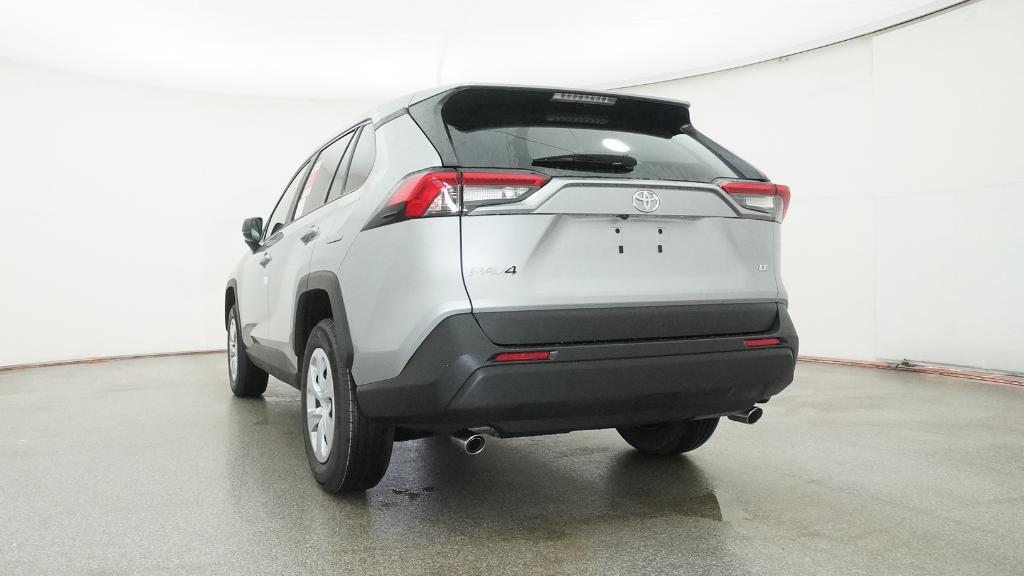 2025 Toyota RAV4 LE photo 15