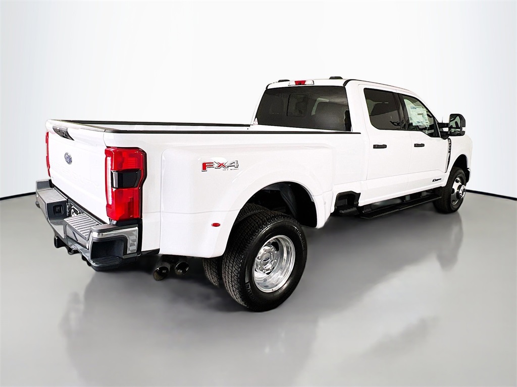 2025 Ford F-350 XLT photo 14