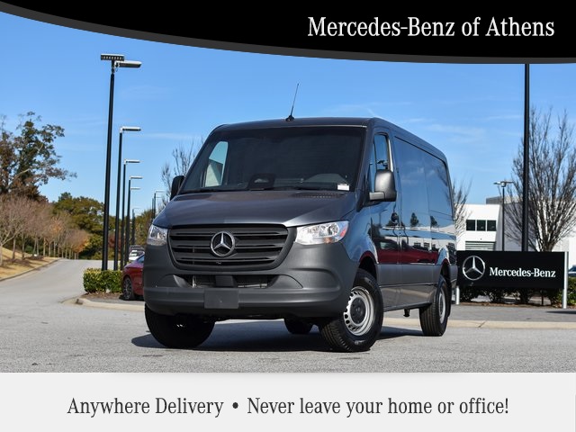 2025 Mercedes-Benz Sprinter Cargo Van Base's photo