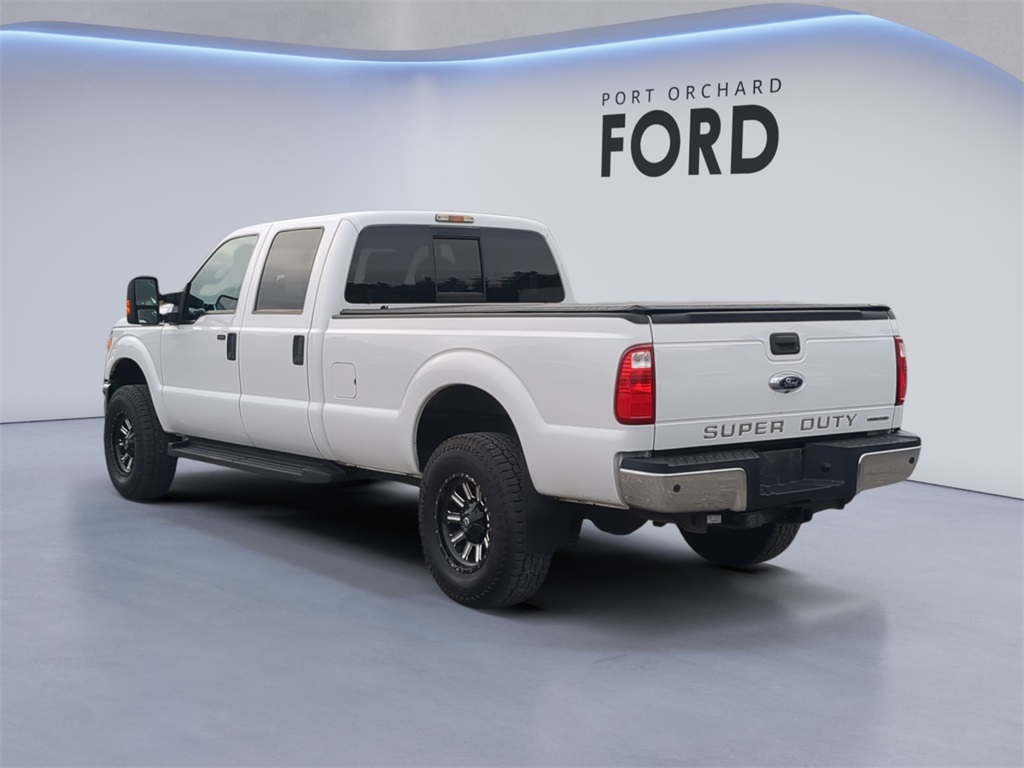 2016 Ford F-250 XLT photo 3