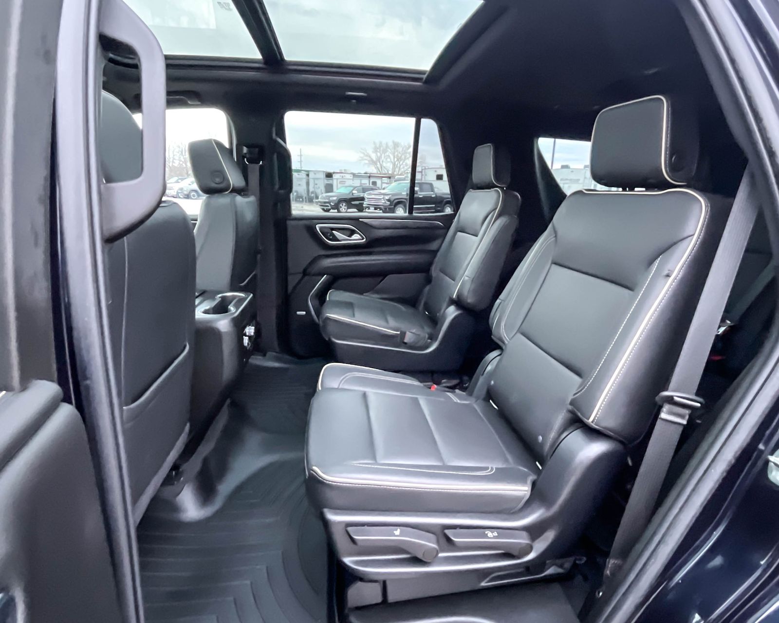 2022 Gmc Yukon SLT photo 18