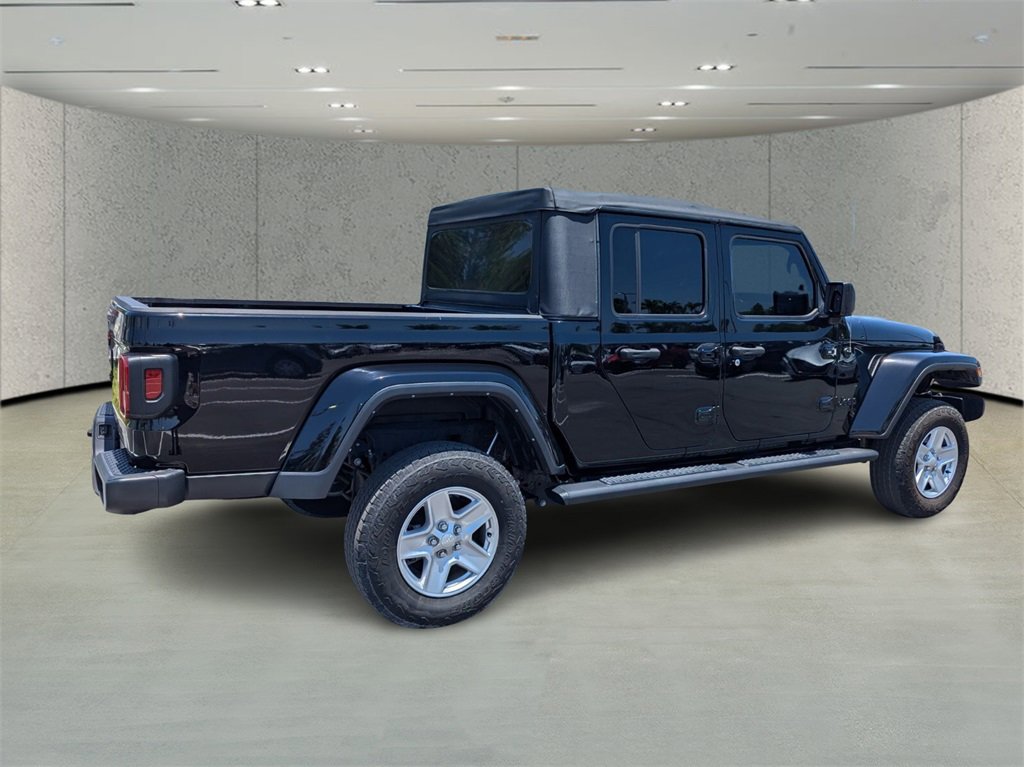 2022 Jeep Gladiator Sport S photo 3