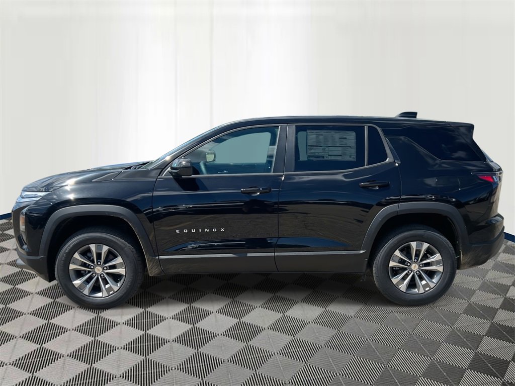 2026 Chevrolet Equinox LT photo 2