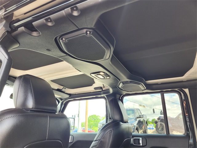 2021 Jeep Wrangler Unlimited Sahara Altitude photo 23
