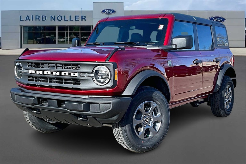 2025 Ford Bronco 4-Door Big Bend's photo