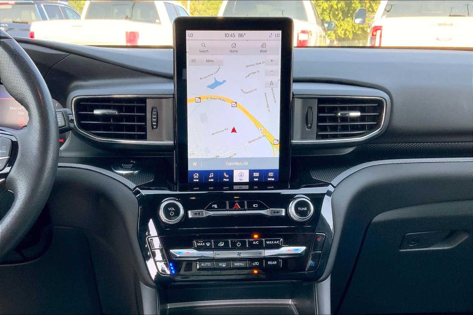 2023 Ford Explorer ST photo 5