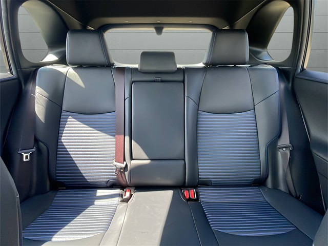2019 Toyota RAV4 Hybrid XSE photo 35