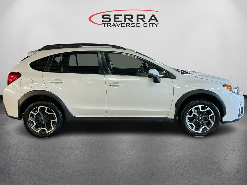 2017 Subaru Crosstrek 2.0i Limited photo 4