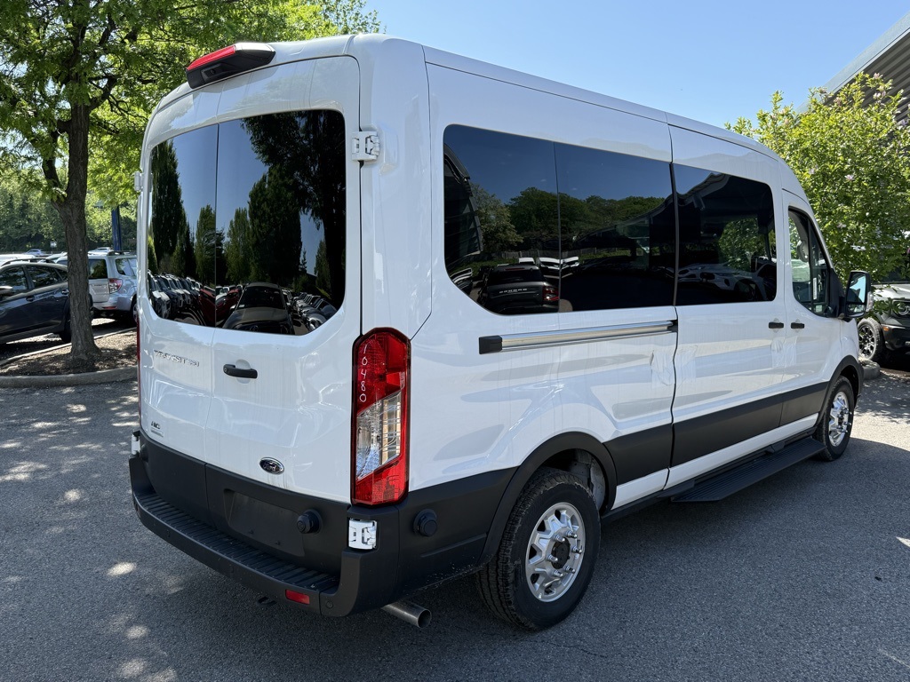 2024 Ford Transit Passenger XL photo 4