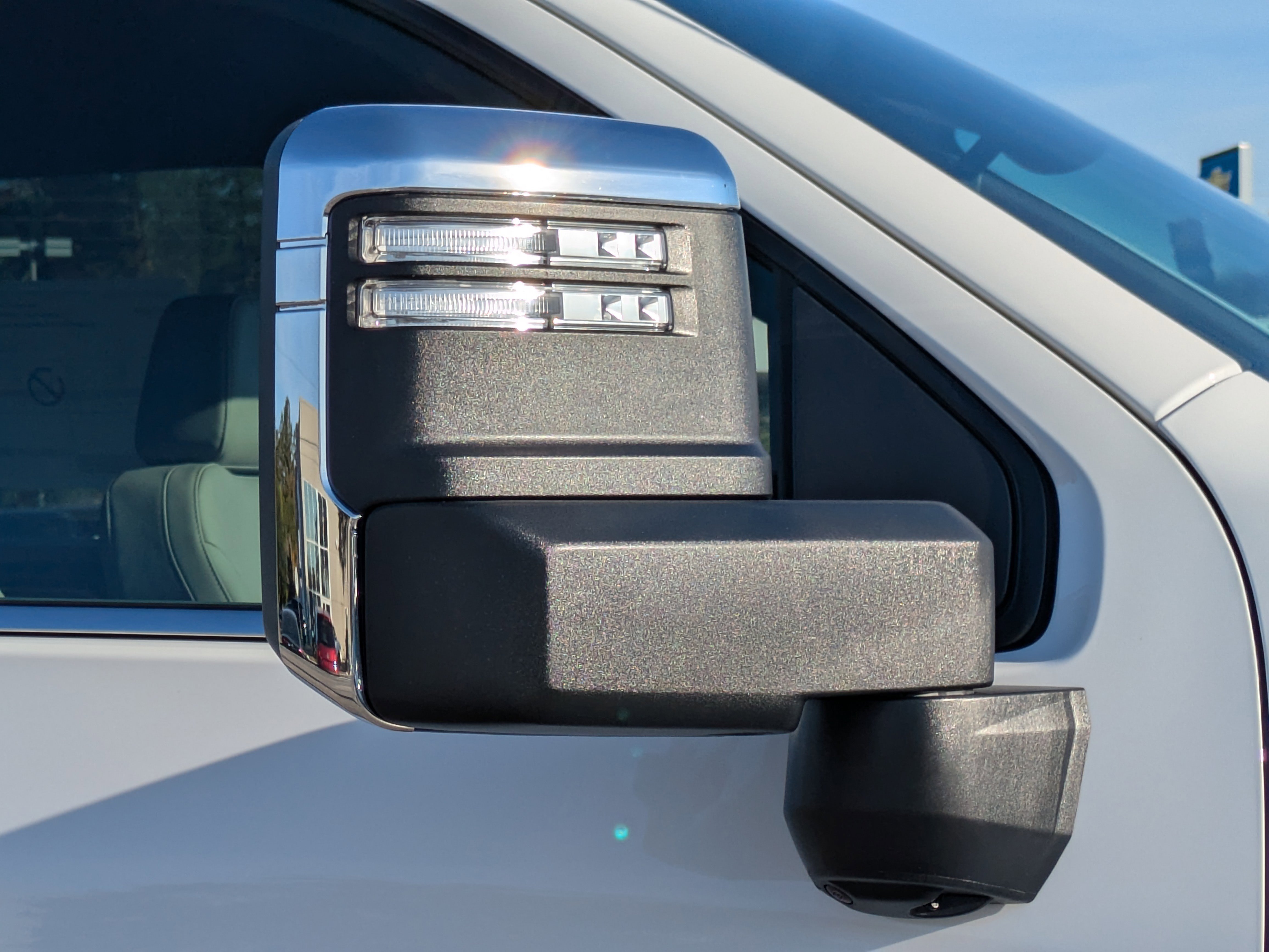 2026 Chevrolet Silverado 2500HD LTZ photo 2