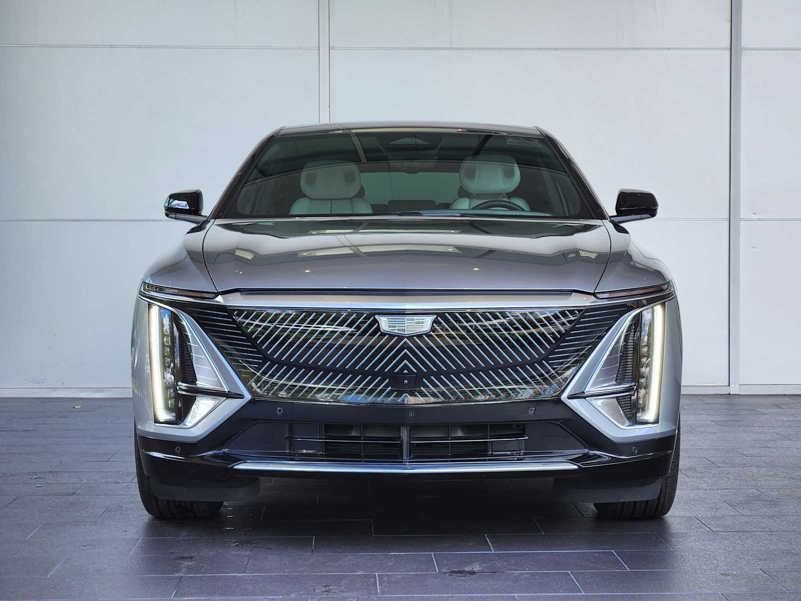 Certified 2024 Cadillac LYRIQ Luxury 3 with VIN 1GYKPSRK8RZ127814 for sale in Houston, TX