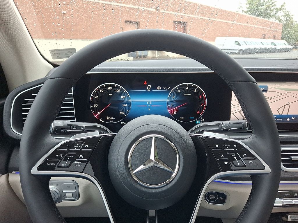 2026 Mercedes Benz GLE 450 4MATIC photo 13