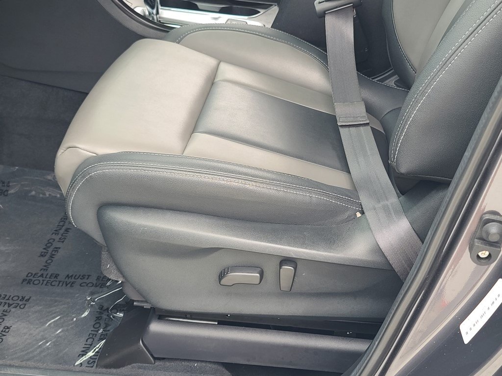 2022 Subaru Ascent Onyx Edition photo 15