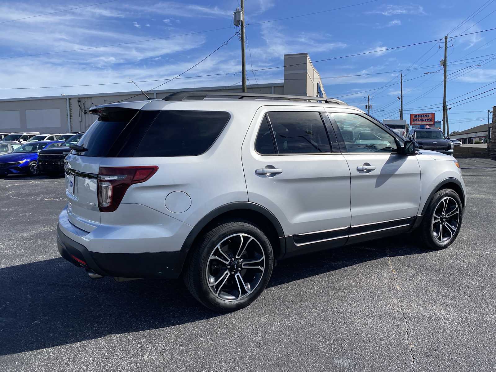 2015 Ford Explorer Sport photo 4
