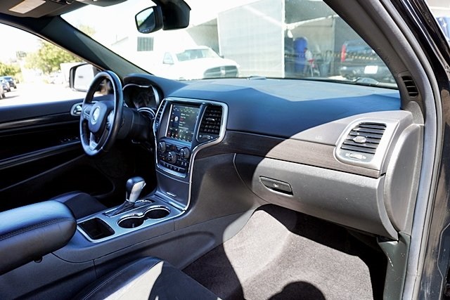 2018 Jeep Grand Cherokee Altitude photo 7