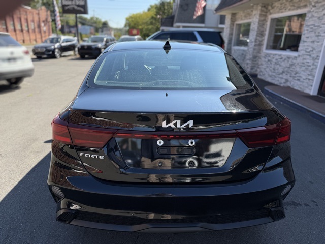 2023 Kia Forte LXS photo 6