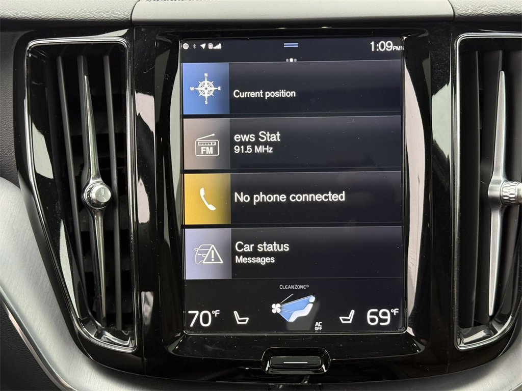 2020 VOLVO XC60 - Image 21