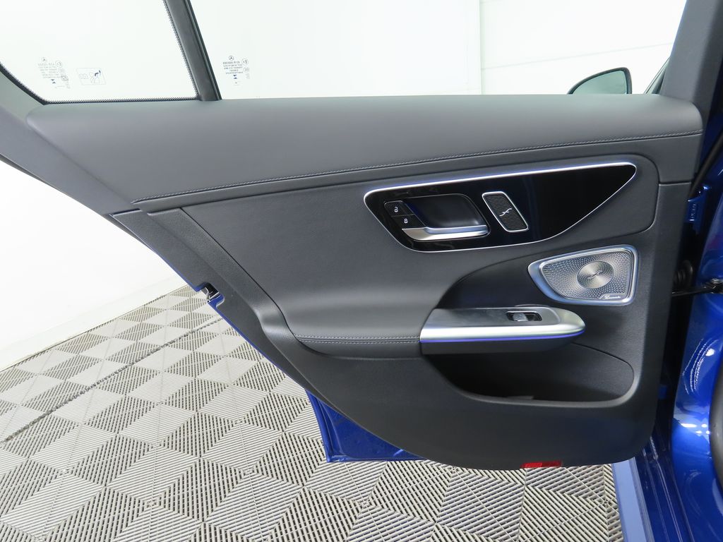 2025 Mercedes Benz C 300 photo 28