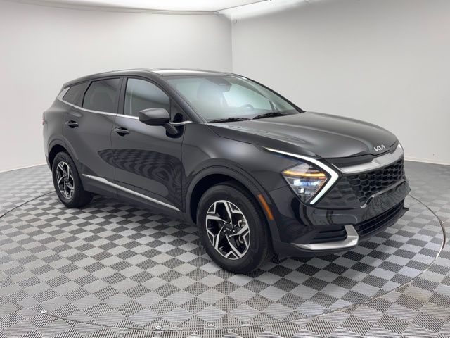 2024 Kia Sportage LX photo 3