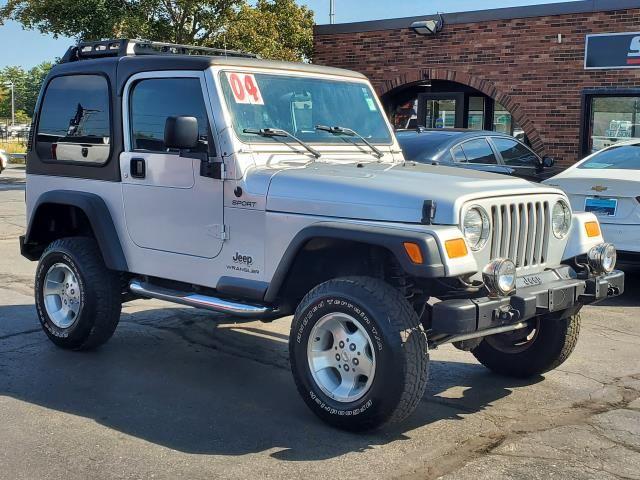 2004 Jeep Wrangler Sport photo 2
