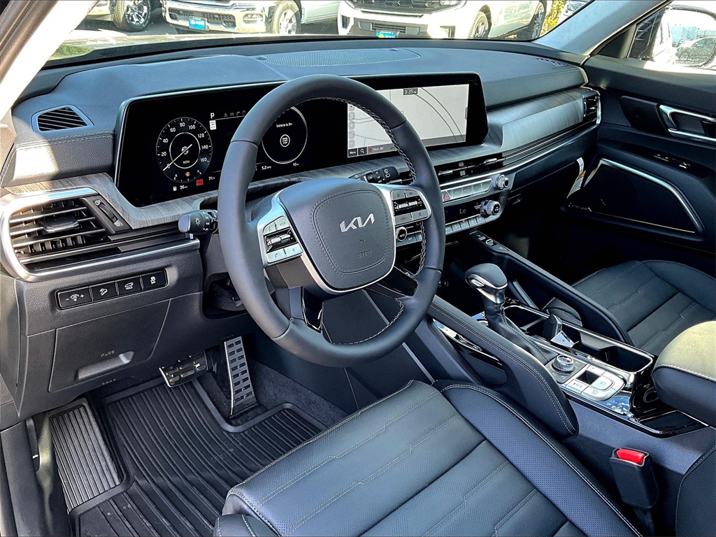 2025 Kia Telluride SX Prestige photo 4