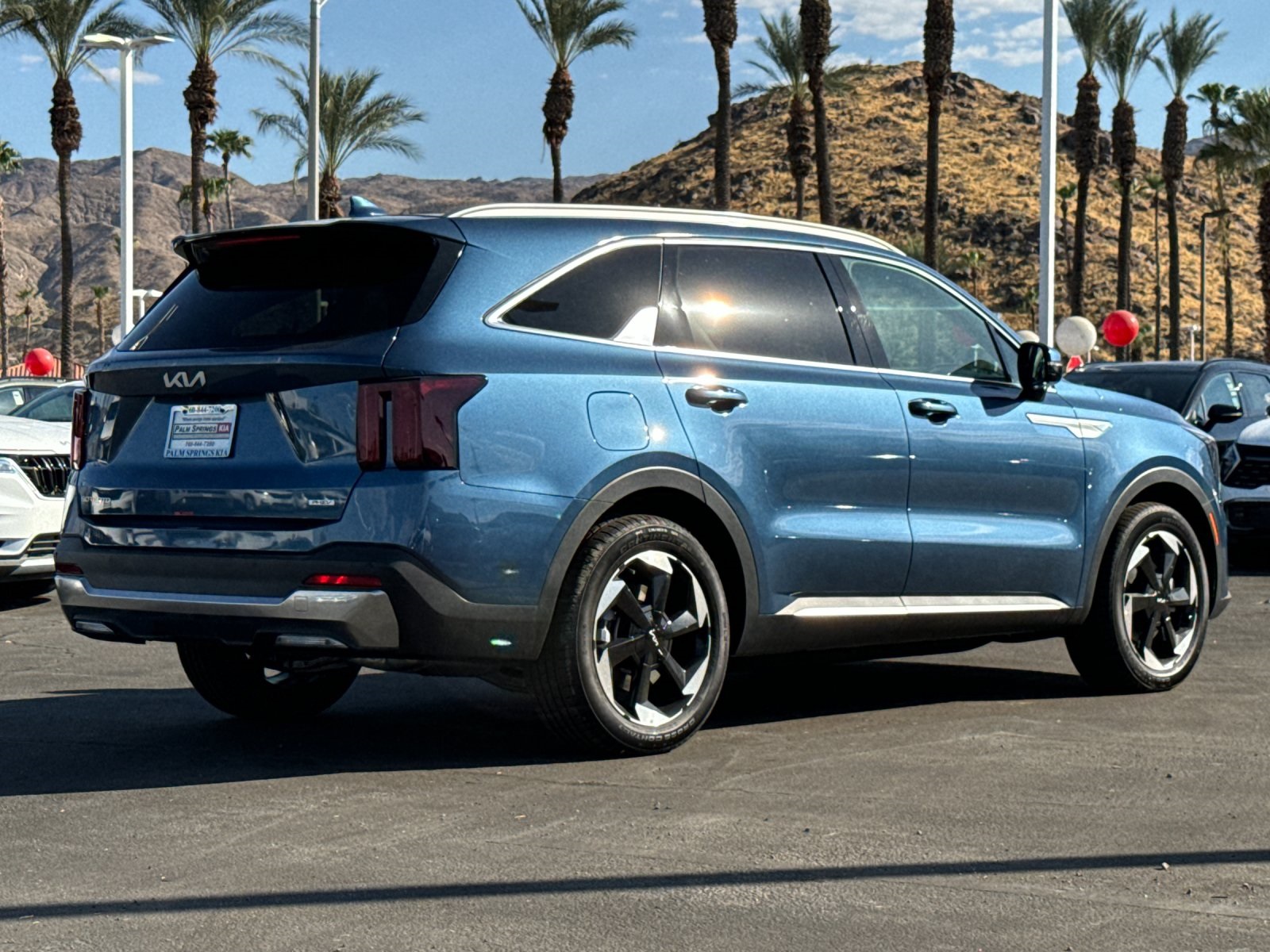 2025 Kia Sorento Plug-In Hybrid EX photo 3